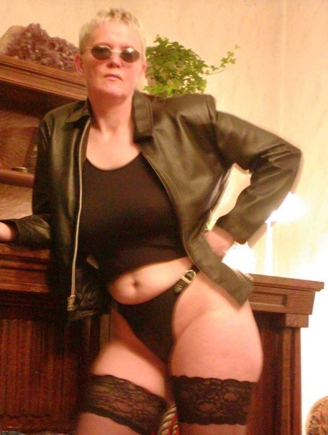 Older blonde Tiffany Pearl poses in the nude and with her clothes on too 30137222